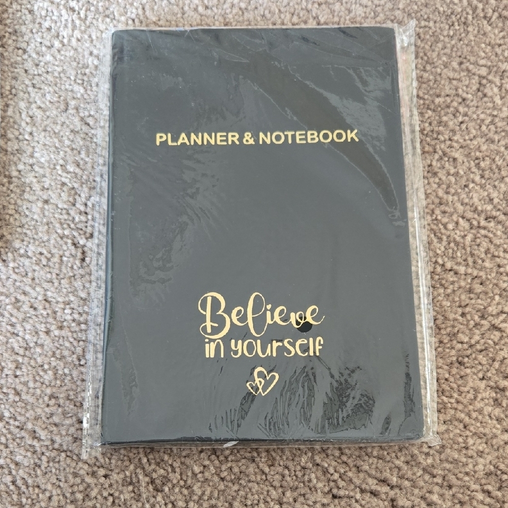 New-Black/Gold Daily Planner & Notebook-Statement-Believe In Yourself❤️